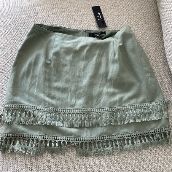 Lulus Sekera Sage Green Tassel Mini Skirt size medium - Picture 5 of 7